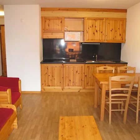 Apartment Clambin Nend203 In&ski Out *