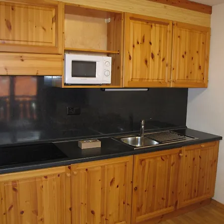 Clambin Nend203 In&ski Out Apartment *
